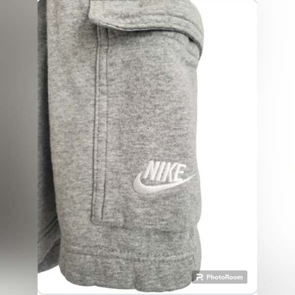 Nike Unisex Gray Activewear Shorts - Picture 3 of 7